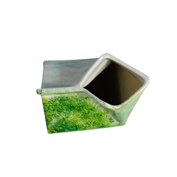 Farmhouse Amish Ceramic Milk Carton Vase VTG 1977 Horse Buggy Artist Signed - Picture 8 of 14